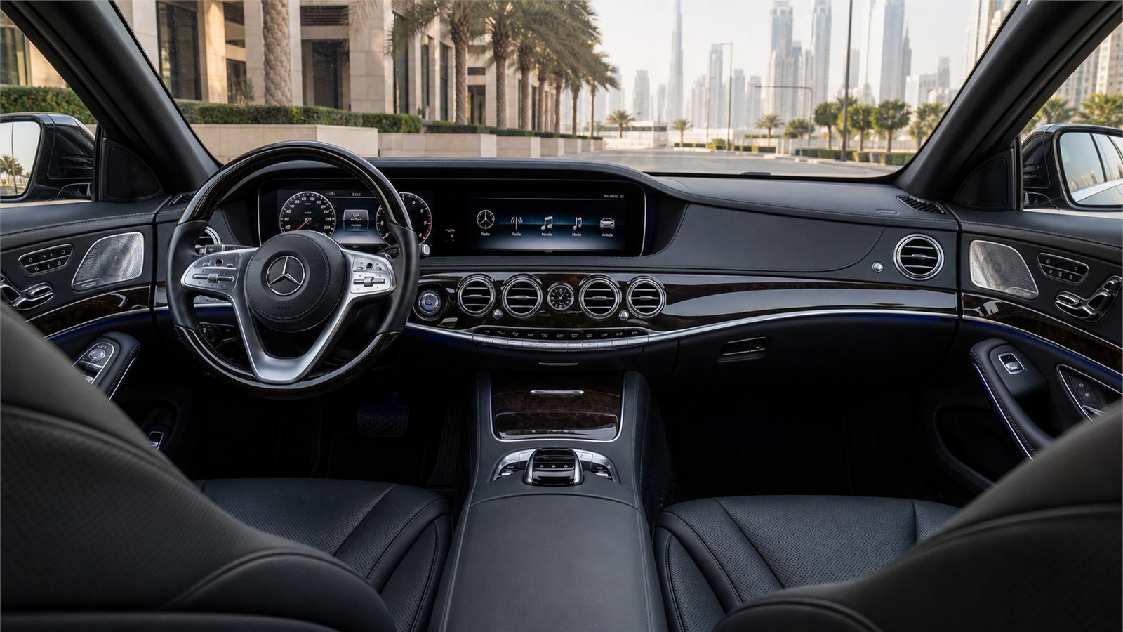 Mercedes S 550 — interior 1